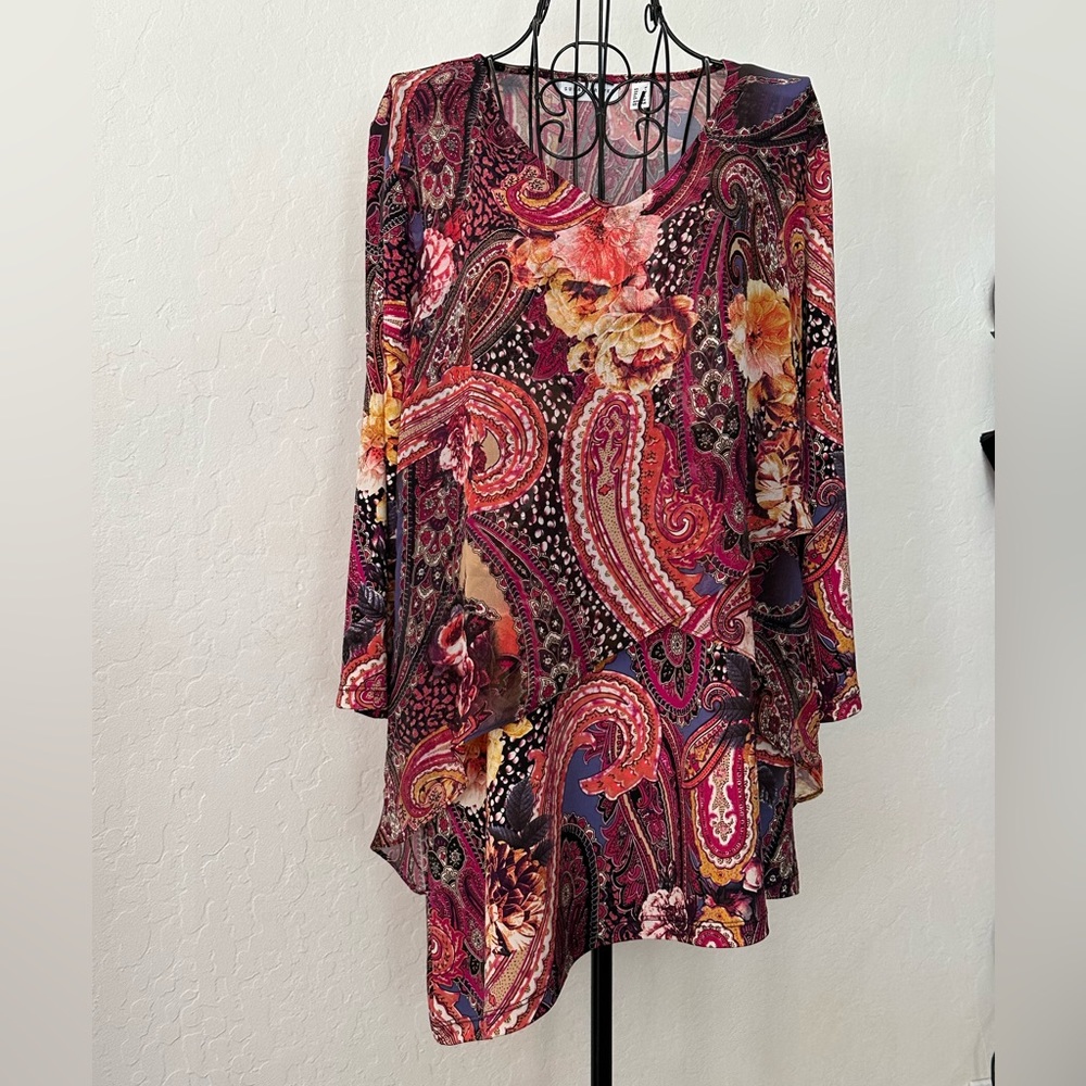 Susan Graver Blouse - Medium